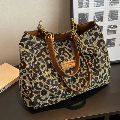 Lunera™ Canvas Tote – Tijdloze stijl en praktisch design