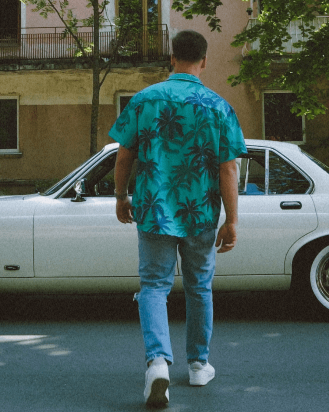 ViceWave™ | Retro Miami-Inspired Hawaiian Shirt