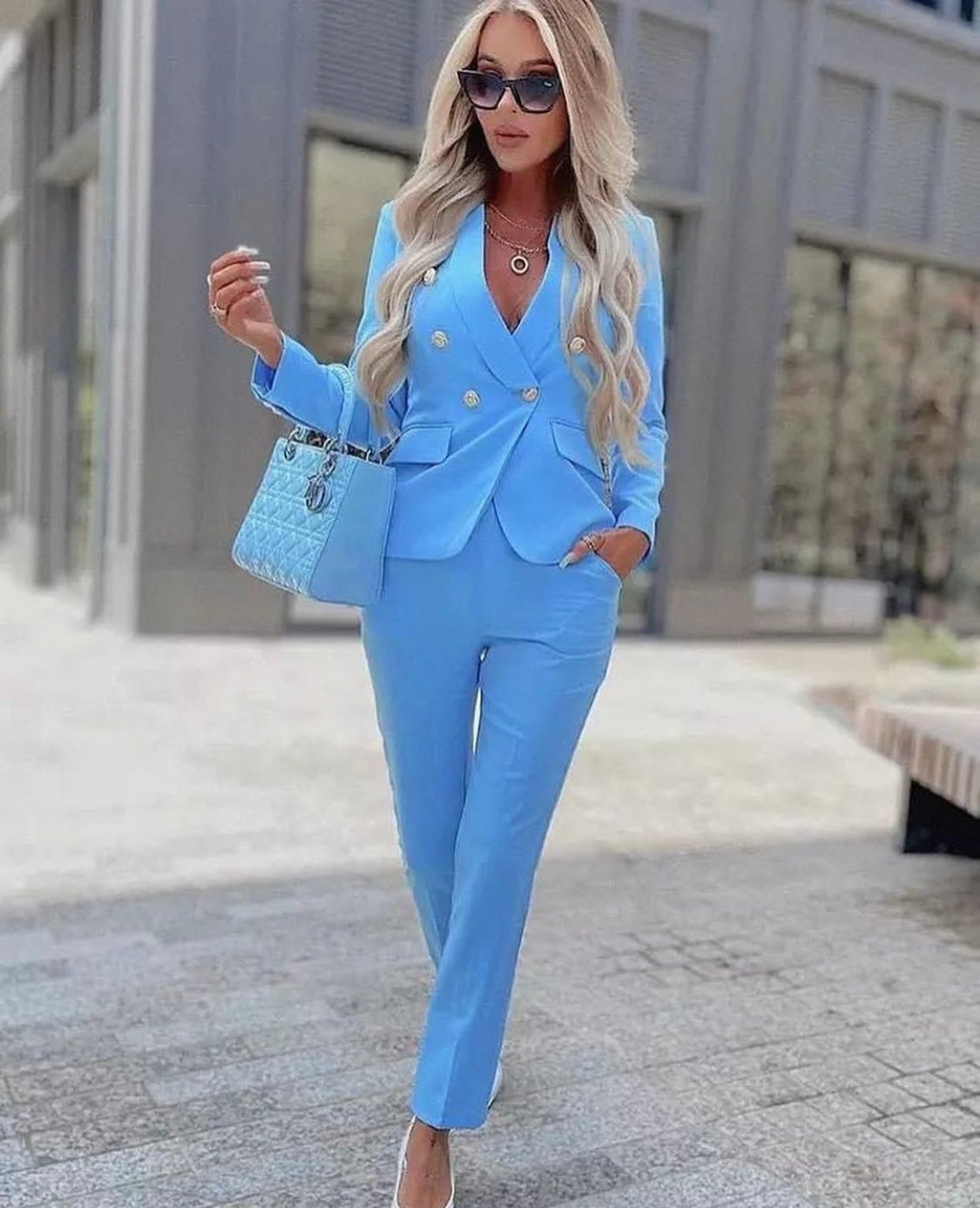 Elegantra™ – Tijdloze Klasse Voor Elke Gelegenheid